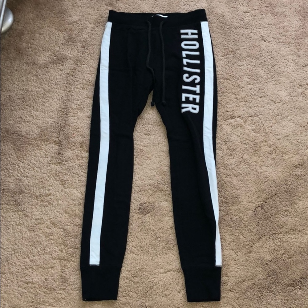 Hollister Sweats